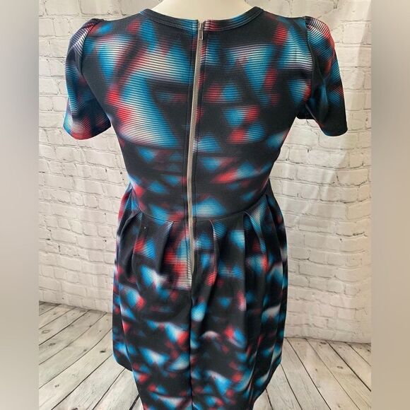 🔮 LULA ROE | Colorful Triangle Fit & Flare Dress Size Medium - Picture 3 of 4
